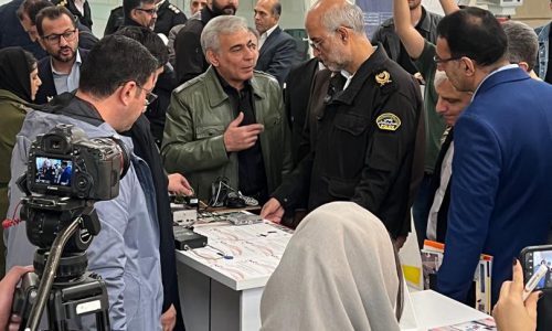 بازدید از غرفه داده نمایان ماندگار چهل‌وهشتمین رویداد تبادل فناوری با تمرکز بر مدیریت ترافیک در عصر هوشمندی